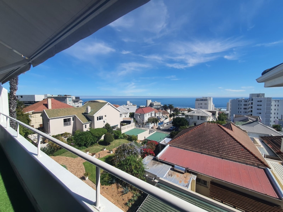 To Let 2 Bedroom Property for Rent in Bantry Bay Western Cape